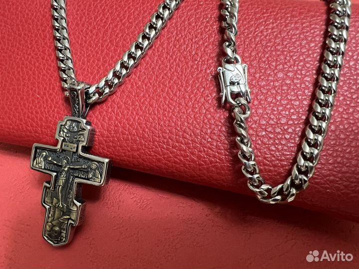 Цепи и кресты