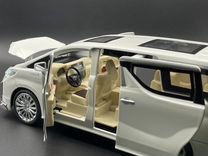 Модель автомобиля Toyota Alphard металл 1:24
