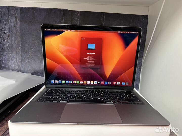 MacBook Air 13 2020 M1/8/256gb в идеале с чеком