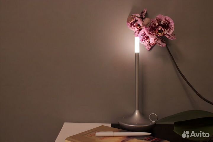 Светодиодная настольная лампа ночник