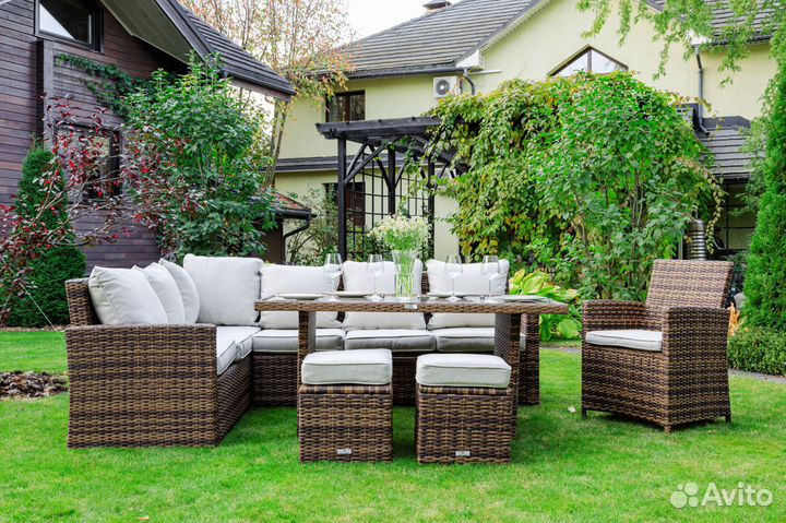 Комплект мебели из искусственного ротанга