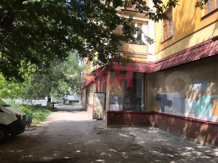 Сдам торговое помещение, 180 м²