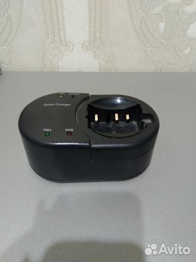 Зарядки для раций Моторола