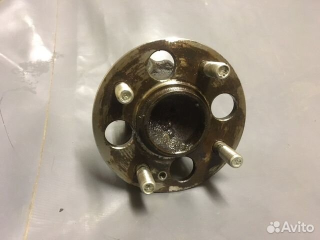 Ступицв с датчиком на Kia Rio 4