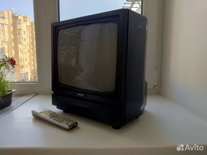 Телевизор и комп б/у