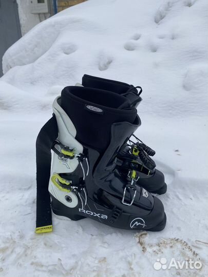 Горнолыжные ботинки