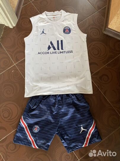 Футбольная тренировочная форма jordan “psg”
