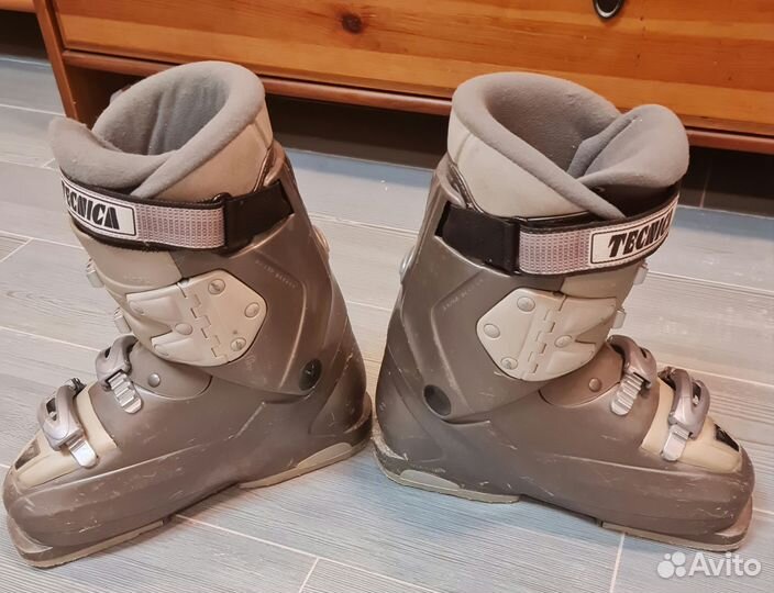 Горнолыжные ботинки женские, 35-36 размер