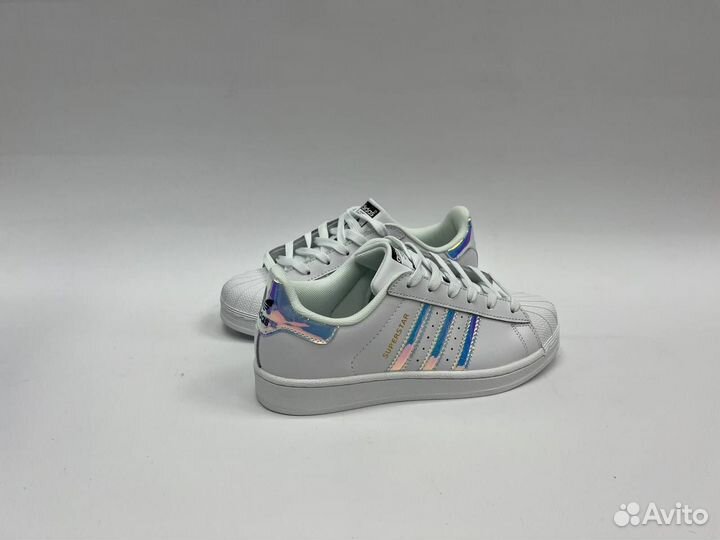 Кроссовки adidas superstar