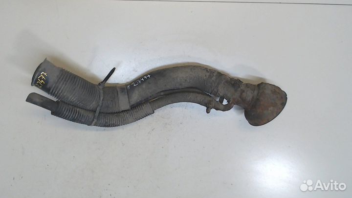 Горловина заливная топливная Nissan Terrano 2, 200