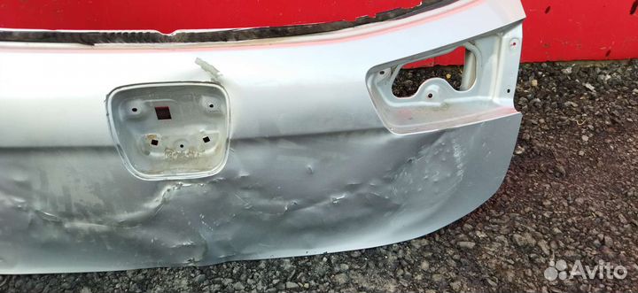 Крышка багажника Kia Rio 3 хэтчбек(под ремонт)