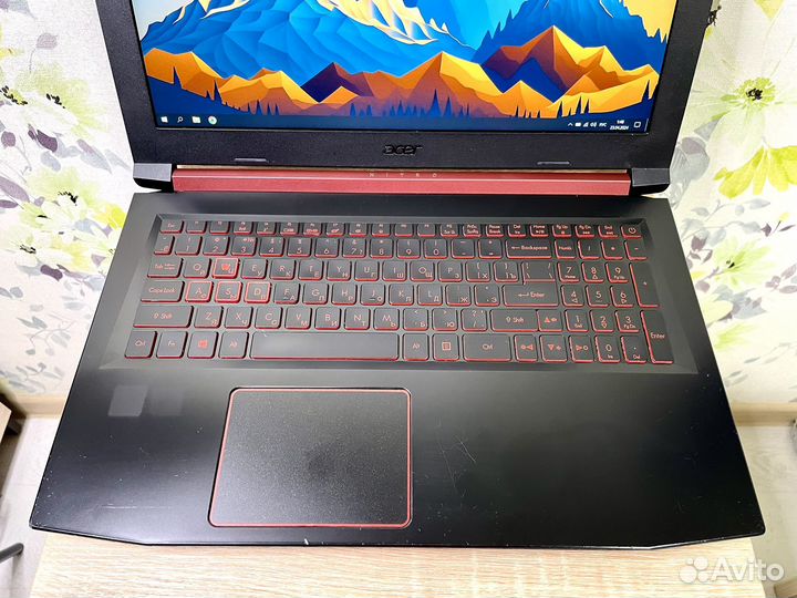 Игровой ноутбук Acer AN515-31/ Core i5
