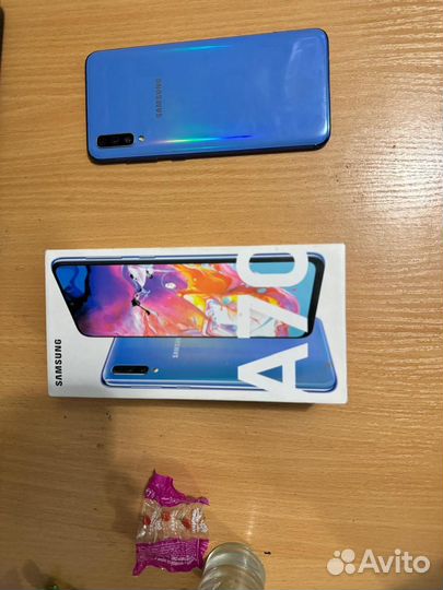 Samsung Galaxy A70, 6/128 ГБ