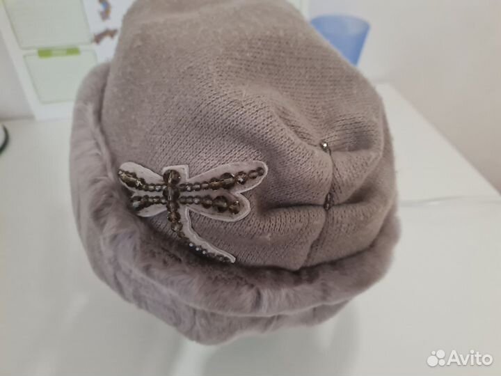 Шапка женская вязаная