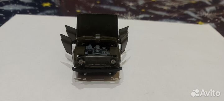 Модель УАЗ-469. 1:43