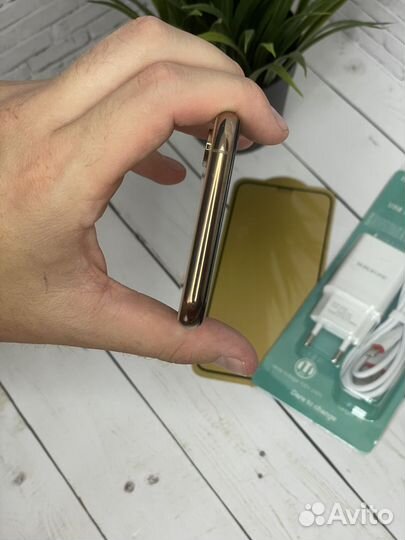 iPhone XS 64 gb