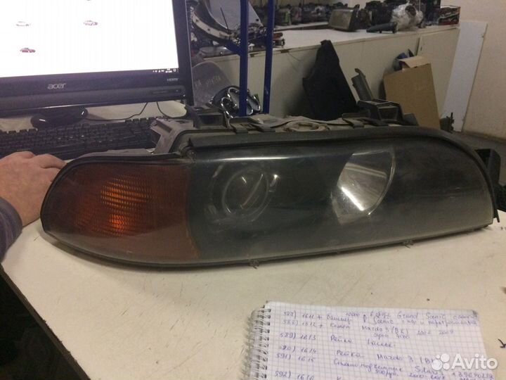 Фара правая BMW 5-серия E39 1995-2003