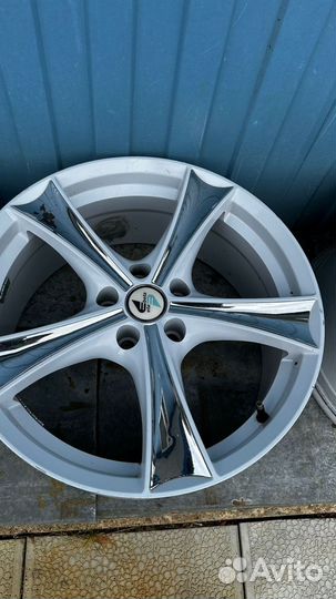 Литые диски R18 5x112