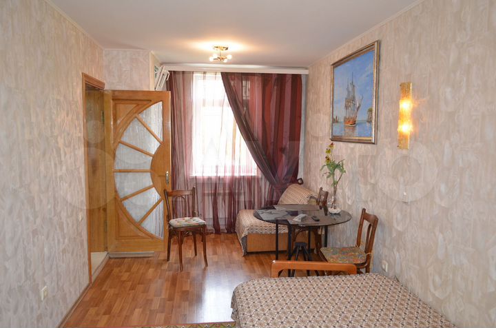 2-к. квартира, 40 м², 2/2 эт.