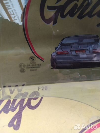 Bmw f20 стекло заднее левое