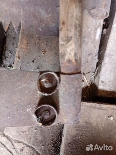 Старинная двуручная пила