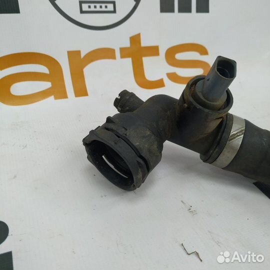 Патрубок системы охлаждения Audi A5 8W 2018