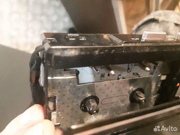 Кассетный плеер sanyo