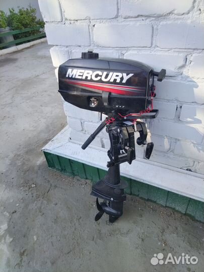 Продаётся Лодочный мотор Mercury ME 3.3MH
