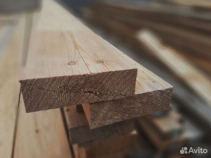 Доски из сосны, природная красота в вашем доме