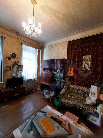 4-к. квартира, 64 м², 1/5 эт.