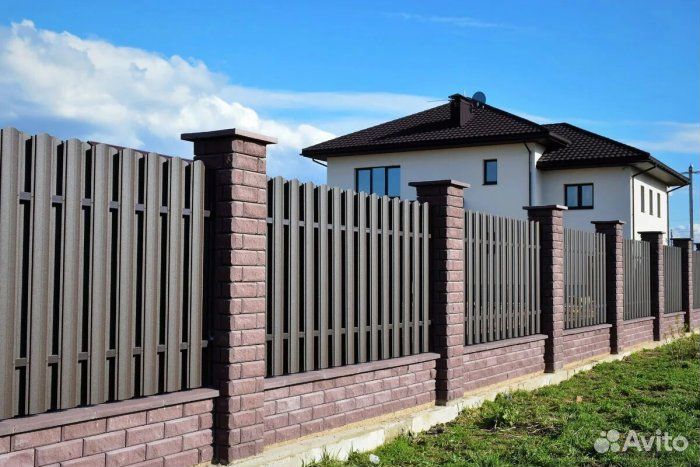 Современные металлические заборы Жалюзи