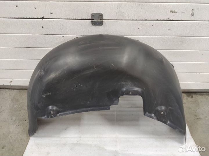 Подкрылок задний левый Volkswagen Touareg GP BKS