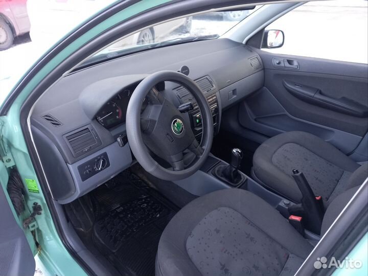 Skoda Fabia 1.4 МТ, 2002, 220 000 км