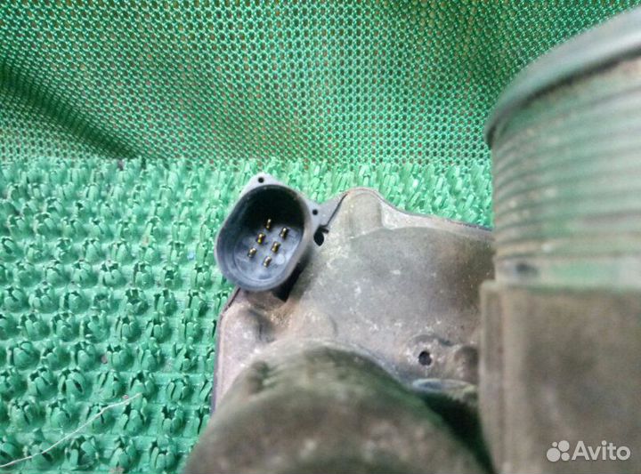 Дроссельная заслонка Audi Q3 Quattro 8UB cczc