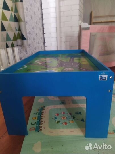 Стол игровой для железной дороги с бортами