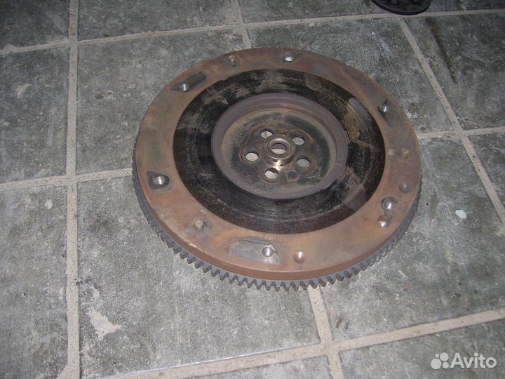 Mitsubishi Lancer 1.3 4G13 маховик