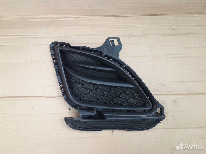 Накладка переднего бампера правая Mazda 6GH