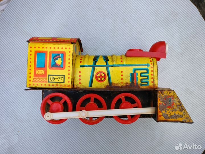 Паровоз жестяной СССР, игрушка