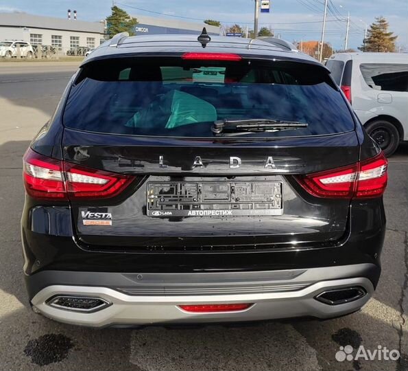 LADA Vesta Cross 1.8 CVT, 2024