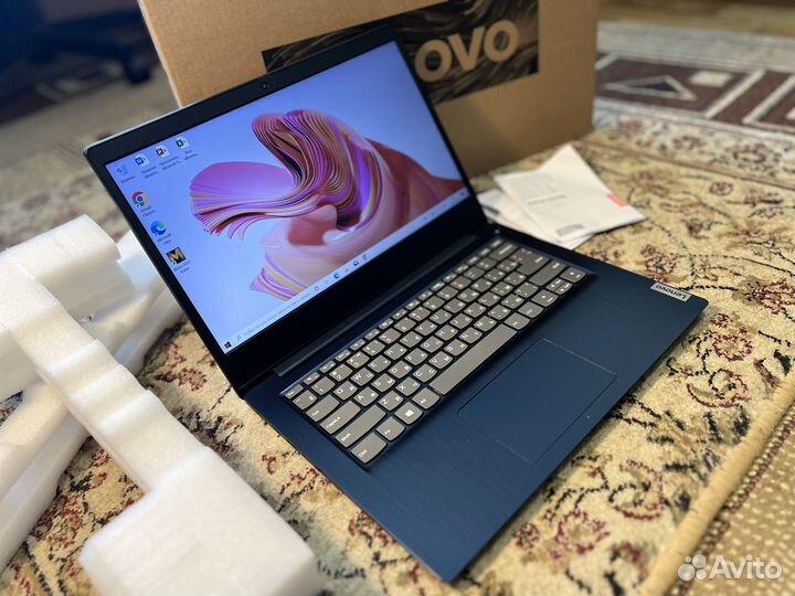 Мощный Ультрабук Lenovo Amd 3020e/Vega 3