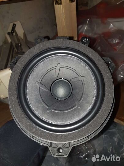 Штатная акустика на Киа Rio