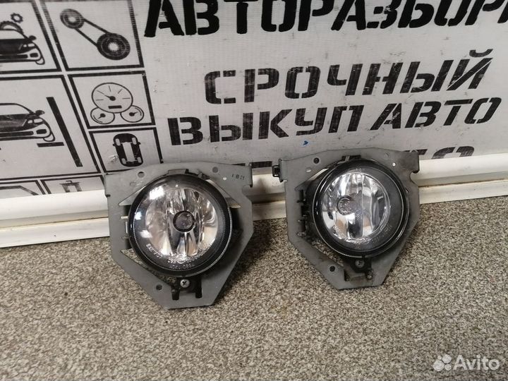 Фара противотуманная для Mitsubishi Outlander XL