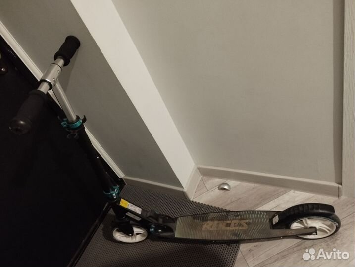 Самокат взрослый Roches до 100 кг