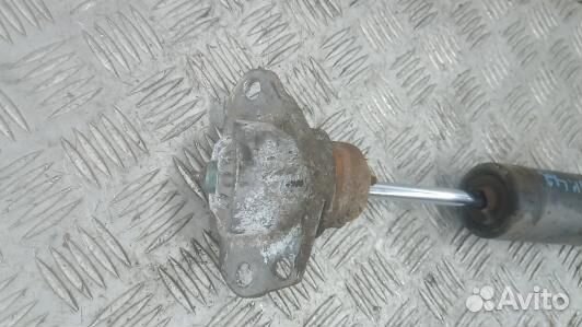 Амортизатор задней балки skoda rapid (LNK42LX01)