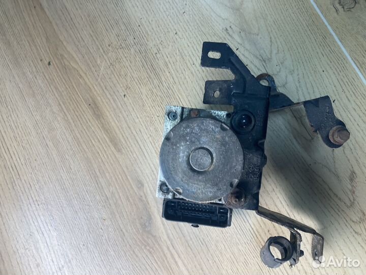 Блок abs renault master 3