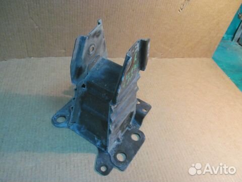 Кронштейн бампера Audi A3 8P 2004-2013