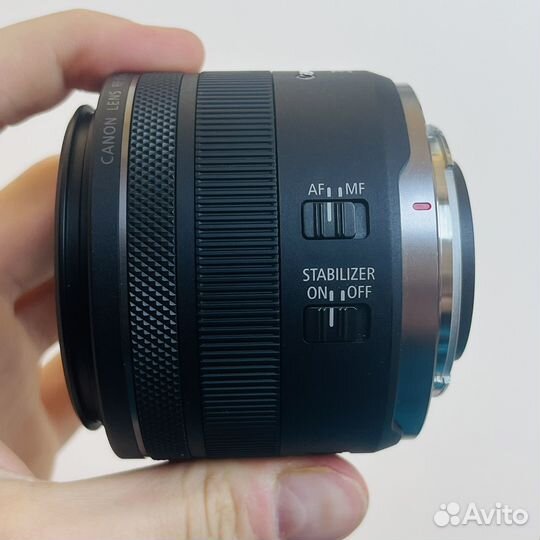 Canon RF 35 1.8 is stm macro