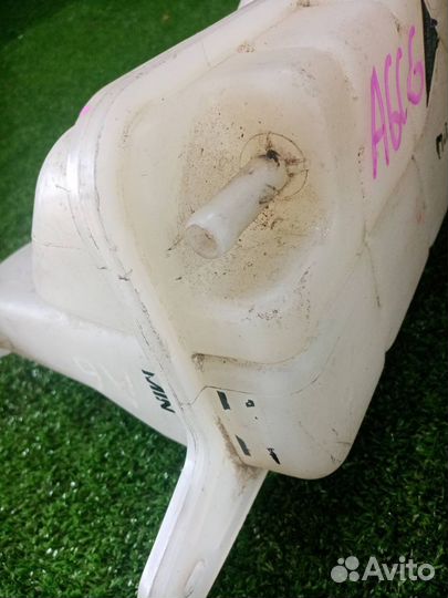 Бачок расширительный Audi A6 C6