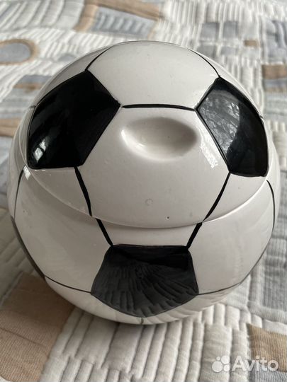 Футбольный мяч - шкатулка
