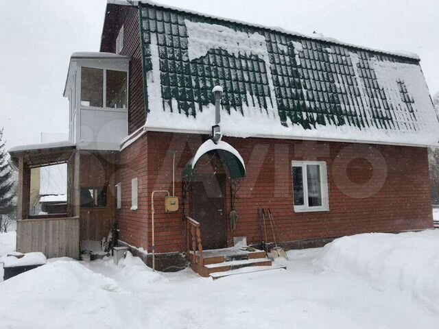 Коттедж 173,5 м² на участке 10 сот.